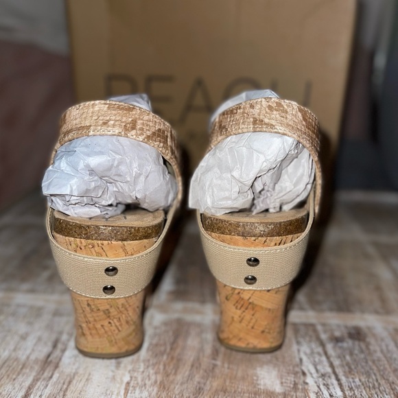 Snake Print Wedges - Picture 8 of 9